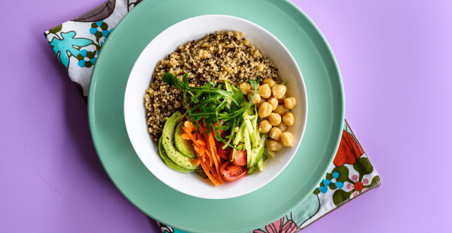 POWER BOWL ΜΕ ΛΕΥΚΗ & ΚΟΚΚΙΝΗ ΚΙΝΟΑ