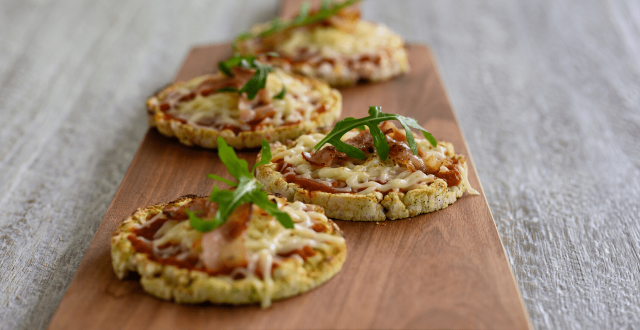 RICE CAKE PIZZA